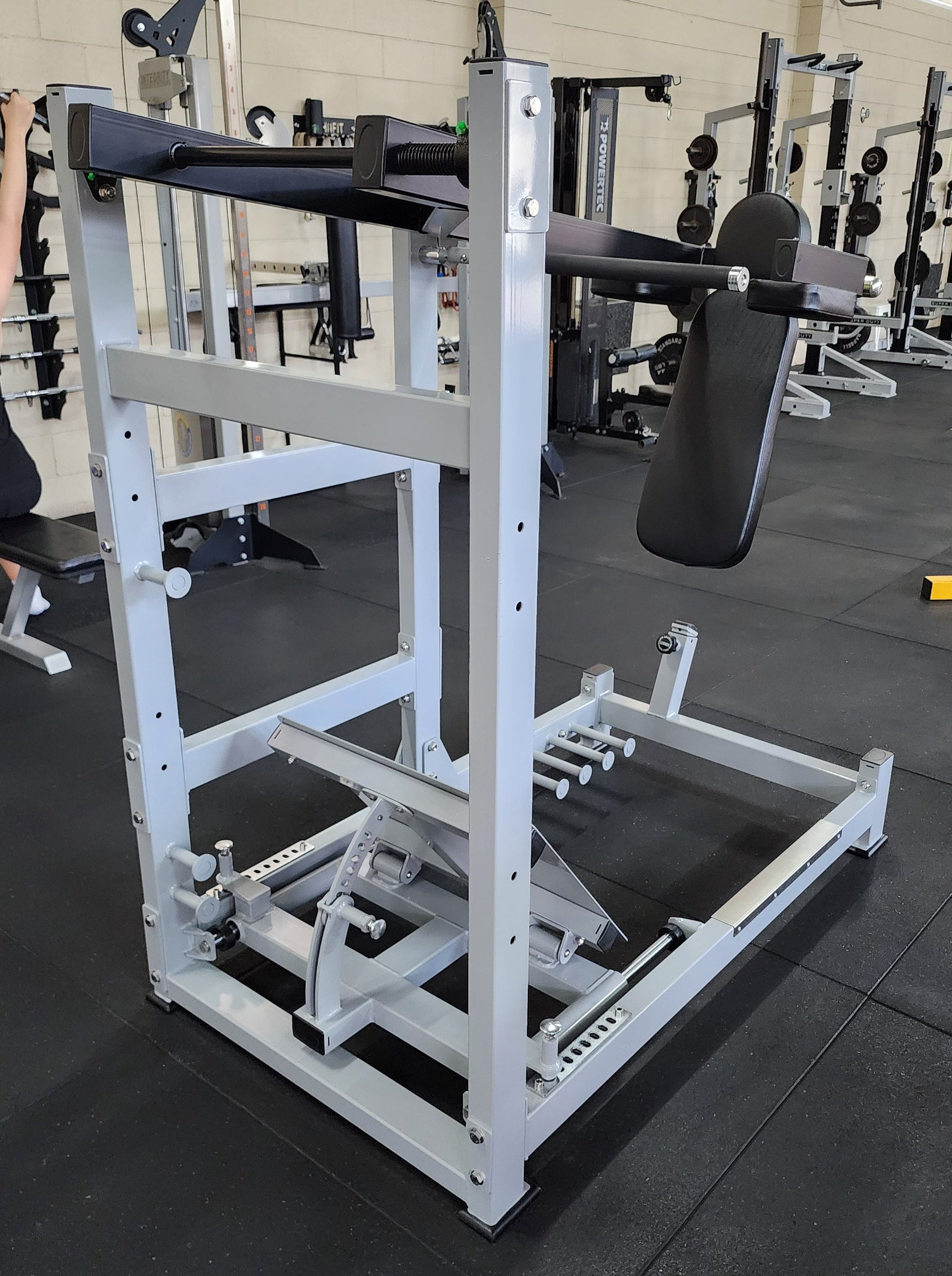 AltraBody® Core Pendulum Squat - Premier Fitness Supply