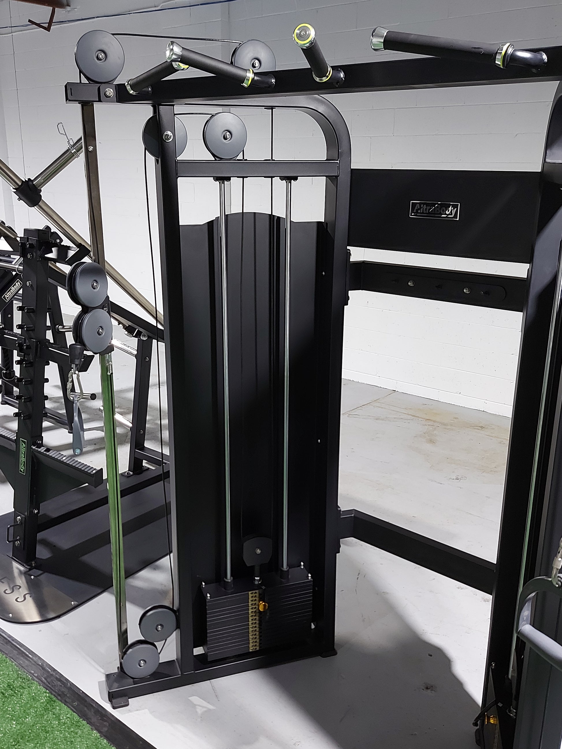 AltraBody-Bold-Series---Commercial-Dual-Cable-Functional-Trainer-5